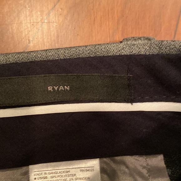 Banana Republic Ryan Pant in Grey Black Dot EUC - Picture 6 of 8